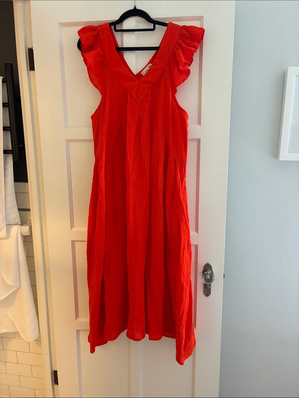 Mille Red/orange V-Neck Maxi Dress with Ruffle Sleeves & pockets